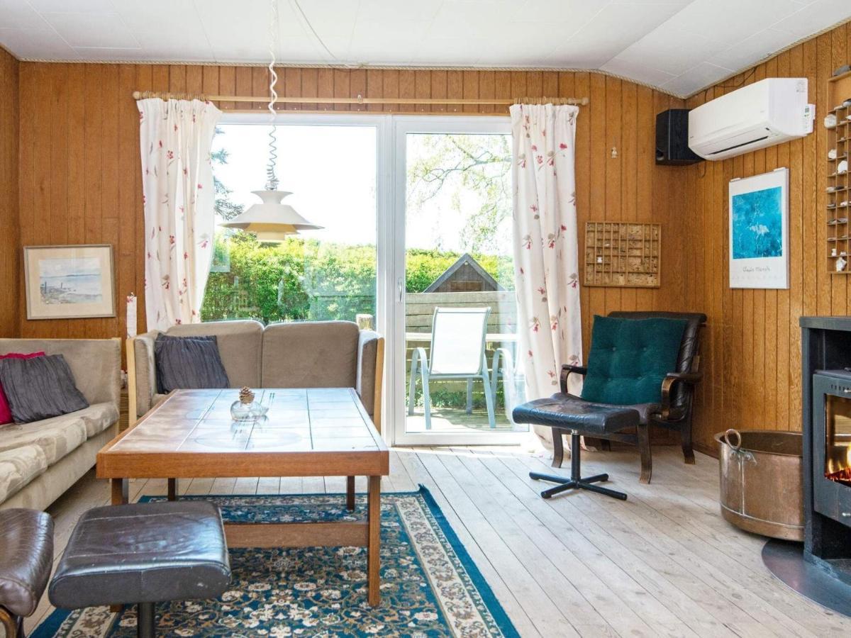 5 Person Holiday Home In Odder ภายนอก รูปภาพ