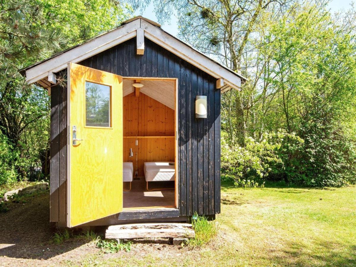 5 Person Holiday Home In Odder ภายนอก รูปภาพ